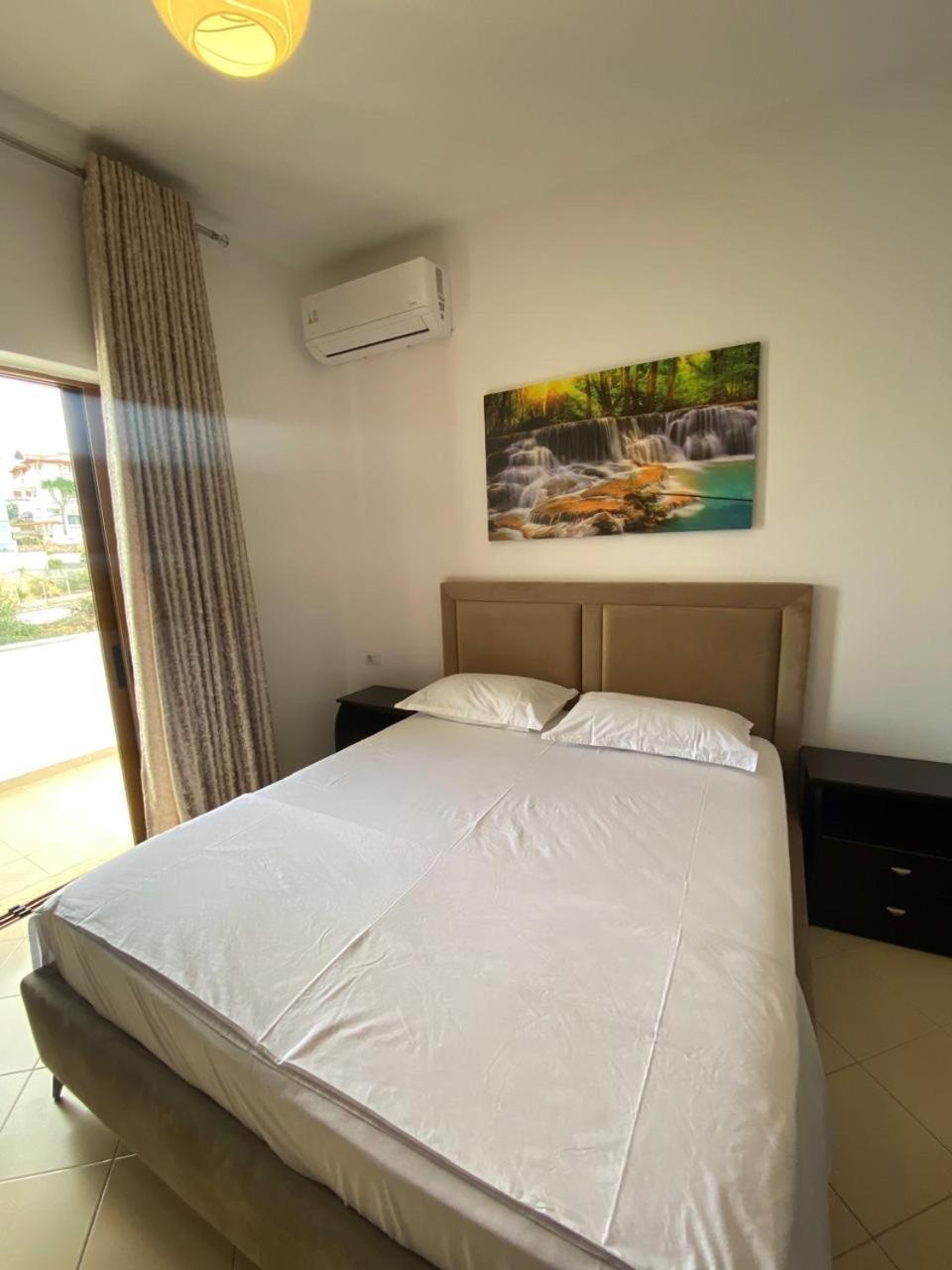 Ergys Apartments 卡萨米尔 外观 照片